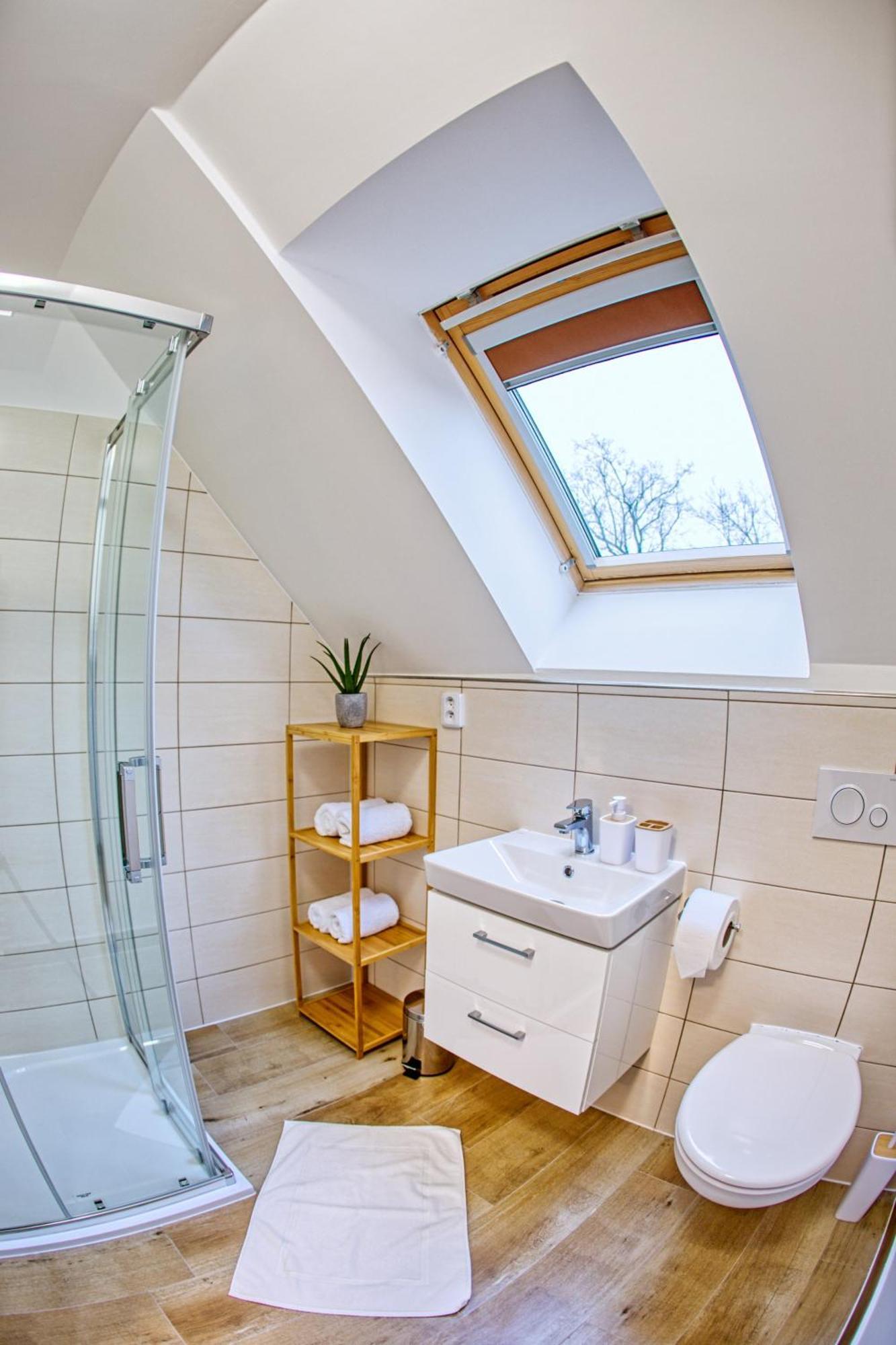 Hotel A Restaurace Ruze Podborany Экстерьер фото
